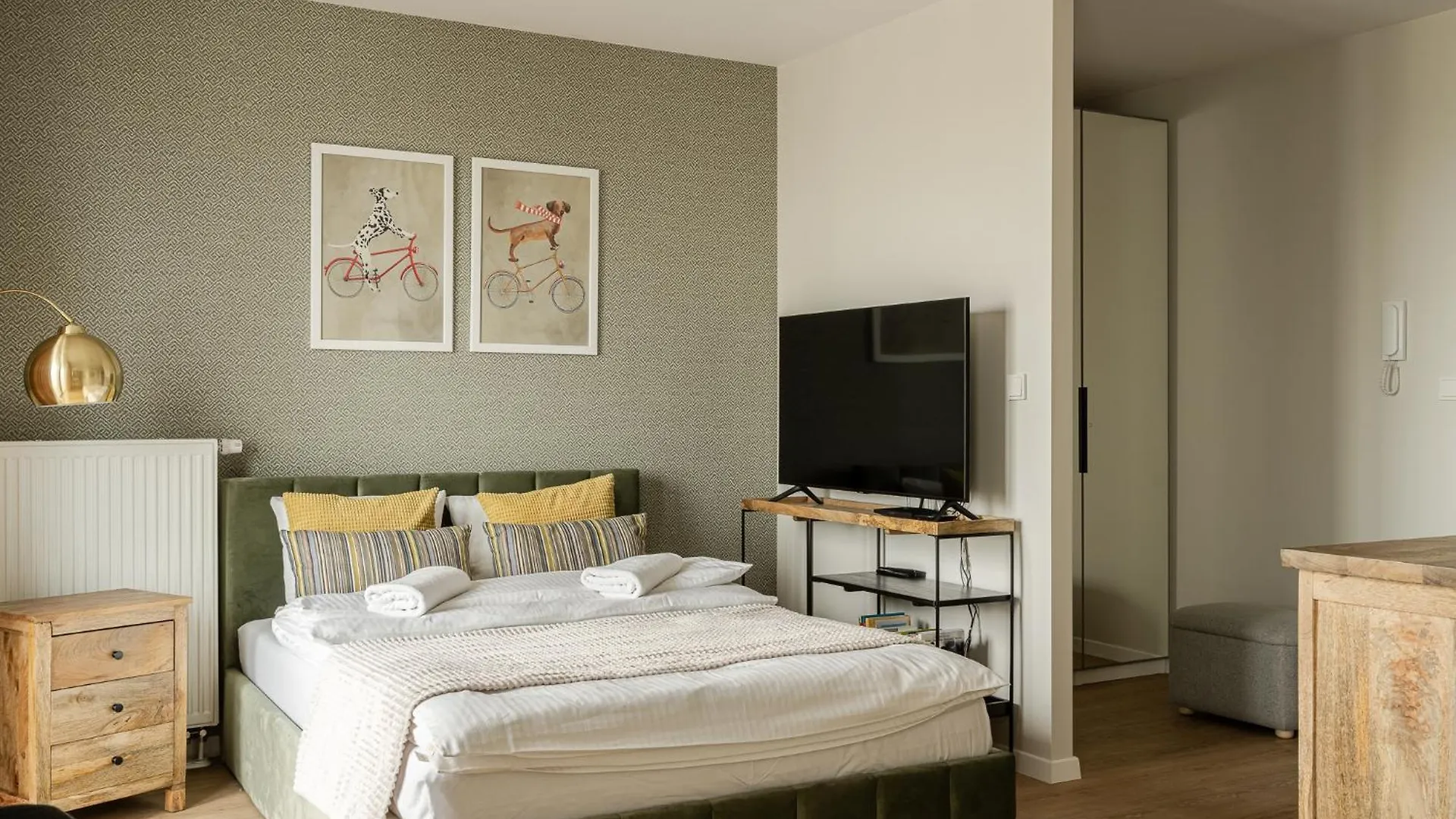 Rentplanet - Apartamenty Braniborska II Wroclaw Apartment